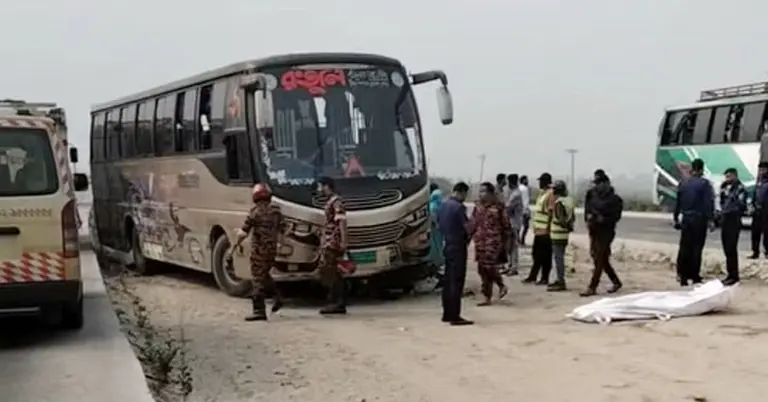 টাঙ্গাইলের সড়ক দুর্ঘটনা